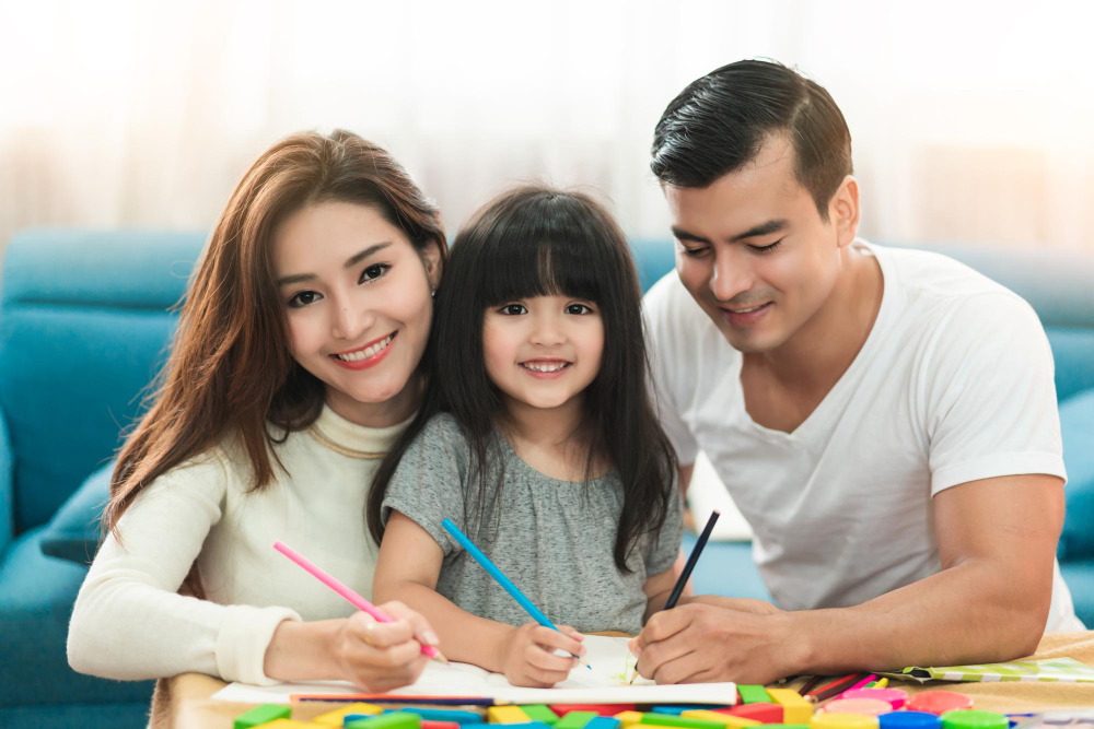 peran ayah dalam pengasuhan dan peran ibu di keliarga cukup besar bagi kecerdasan anak