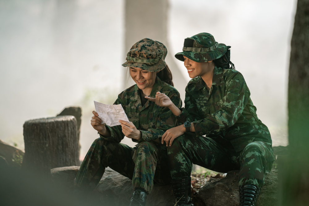 pendidikan anak dan remaja di barak militer memiliki dampak positif dan negatif